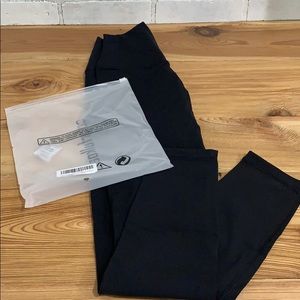 NWT Colorfulkoala Black Leggings